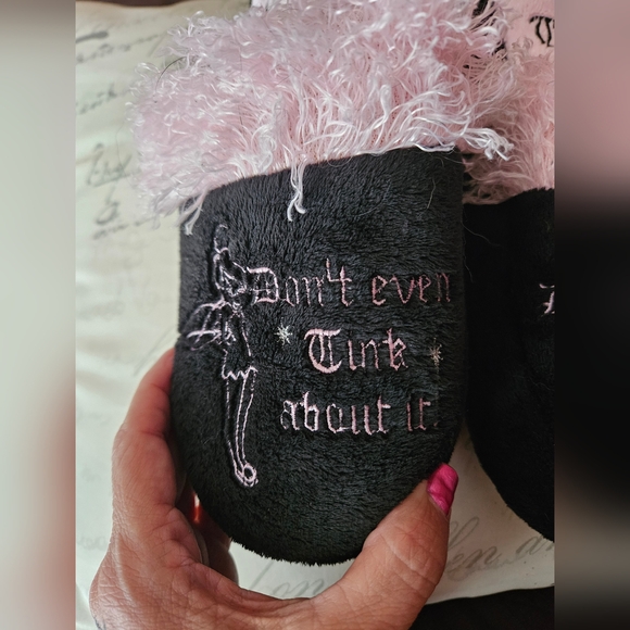 TINKERBELL SLIPPERS BLACK AND PINK - Picture 2 of 4